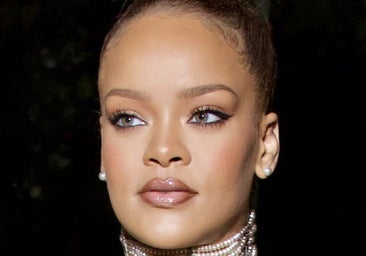 Así luce Rihanna: el perfume más intenso de Dior